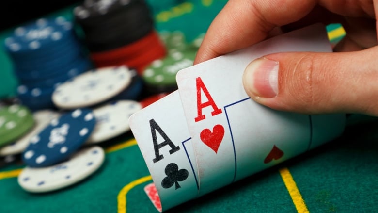 Tricks to Beat Poker Regulars